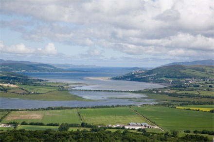 Grianán Estate in Burt